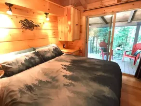 The Treehouse TN Honeymoon Cabin HOT TUB - in BSF! - Image 5