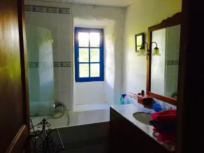 Renoviertes Bauernhaus aus dem 16., charmant, Süden Ardèche - Image 3