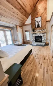 Rustic Cabin Retreat on Webb Lake - Image 4