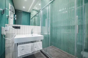 Vinfort Aparthotel - Image 5
