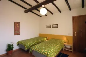 Detached villa with panoramic garden - Image 4