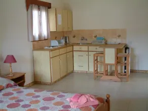 Monolocale con piscina - Image 2