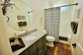 Cheerful Peaceful 4 BR Country Cottage Farmhouse - Image 3