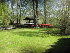 Appartamento 1 in una proprietà di vacanza tranquilla, idilliaca, direttamente sul fiume con un grande giardino - Image 3