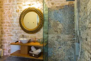 Superb villa Rogdia with heated pool, 2 minutes walking from local amenities - Image 4