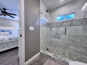 Stunning Pool/Jac Home: 5 EnSuites & Game Room - Image 3