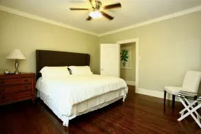 The Home Realtor Guest House - Image 5