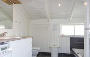 Stunning Home In Nexø With Kitchen - Image 3