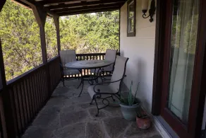 L'amour de la vue - Glen Rose Luxury Cabins - Image 5