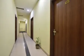 HOTEL SK PLAZA - Image 3