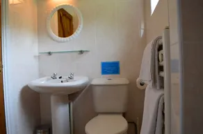 Tranquil, well-equipped Cottage in historic '1066 Country'. - Image 3