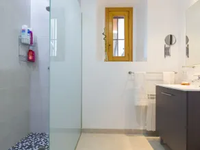 Can Pont - Beautiful villa with pool and garden in Manacor - Image 3