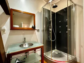 Gîte Les Bambous – Sleeps 8 – 3 Bedrooms – 2 Bathrooms – Indoor Pool - Image 3