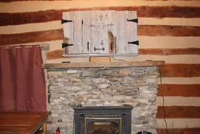 Step back in time a charming 1880 historic cabin - Image 2