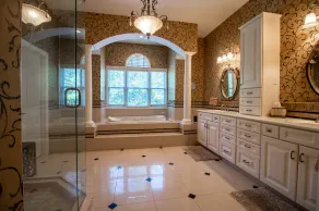 Razor Creek Estates - Dream Home! - Image 2
