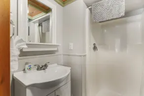 Cabin #10 - Image 3