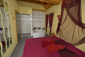 Urige Hütte am Bauernhof in Kärnten, großer Badeteich, Haustiere willkommen - Image 3