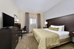 2 Bedroom Suite | Free Breakfast. Pool & Hot Tub. Your Next Trip! - Image 5