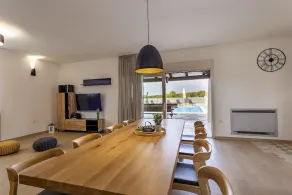 Brandneu!! Moderne Villa mit privatem Pool - Image 5