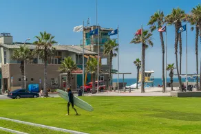 Beach Front Condo with Amazing Views.  DOD, Military, North Island Per Diem - Image 3