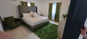 Private Kingston Paradise - Image 5