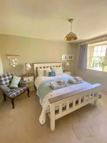 Beautiful stone built cottage in rural setting, 20 minutes by train to Edinburgh - Image 4