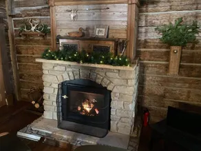 A Rustic Cabin on Long Lake - Image 2