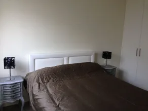 Downtown apartment with parking - Image 5