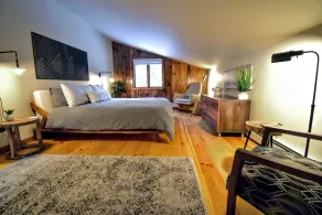 Green Mountain Chalet w/ Hot Tub, Sauna, Treehouse on 4 acres - Image 5
