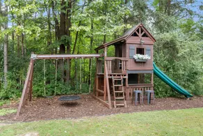 Woodland Hollow - Image 2