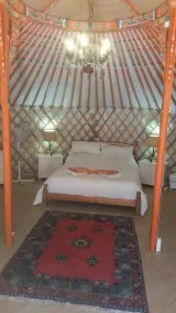 Unik mongolisk jurt, romantisk, avskilt med privat pool, 5 sovplatser, wifi, - Image 3