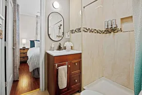 Cozy Beach Cottage, Walk to Everything! 2bed/1bath - Image 3