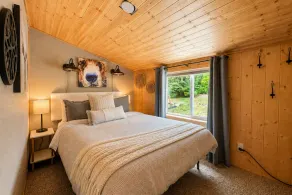 Camp David Cabin - Image 3