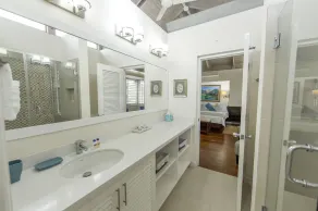 Moonshine Villa - Luxury redefined in Silver Sands - Image 4