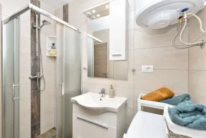 House 2214/63807 (Istria - Butkovići), 15000m from the beach - Image 4