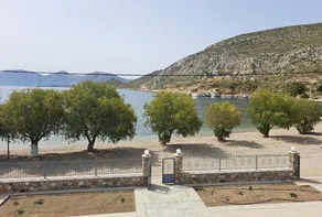 VILLA X Xirokampos Beach Leros - Image 3