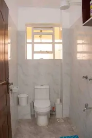 Lux Suites Naxity Apartments Nakuru - Image 2