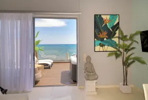 Deluxe Apartment with Sea View-Pearl Luxury Living - Image 3