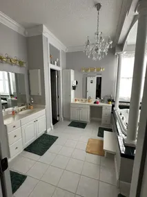 Lovely 2nd Floor Private Guest Suite with King Sized Bed at RV Resort Clubhouse - Image 4