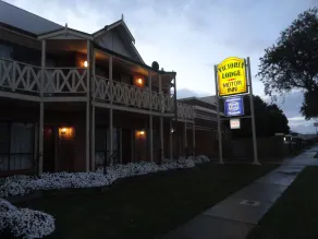 Victoria Lodge Motor Inn & Apartments - Image 5