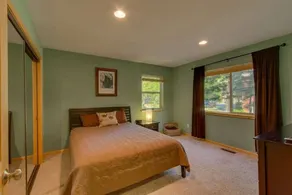 Riverside 6 Bed 6 Bath Indoor Pool & Hot tub & Sauna & Steam Shower In Tahoe !! - Image 4