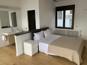 Luxury apartment in central Athens - Image 5