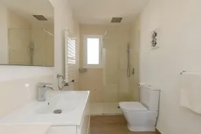 Villa Maravilla , com piscina aquecida, terraço no telhado com vista o mar - Image 3