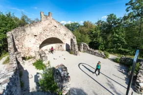 Hike, cycle and enjoy, Kaltern am See - Image 2
