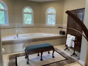 Cozy, Private Water Front Home with Long Pier - Image 3