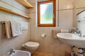 Apartamento 'Kranebitterhof Enzian' com vista para a montanha, jardim partilhado e Wi-Fi - Image 3