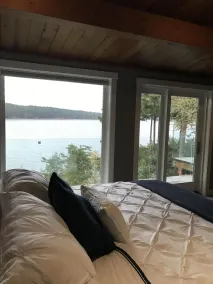 Waterfront  private hideaway  - Image 5