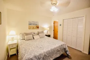 Hermitage 1g 2 Bedroom Condo by RedAwning - Image 5