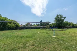 Smuk Villa Lena med pool, væk fra skarer og omgivet af naturens ro. - Image 2