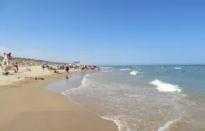 Cozy Apartment In Torrevieja With Wifi - Image 4